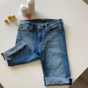 Hudson Amelia Bermuda Mid-rise short